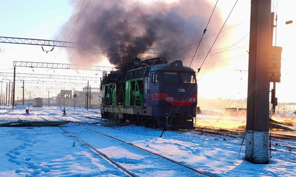 Sumy and Chernihiv regions under attack: Russia is targeting railway infrastructure in the North