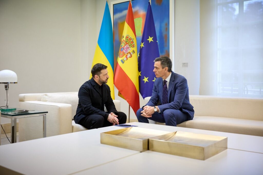 Іспанія оголосила про новий пакет допомоги на мільярд євро