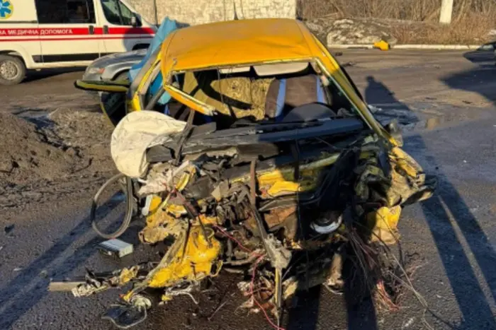In Vinnytsia region, a passenger car collided with a truck: the driver died