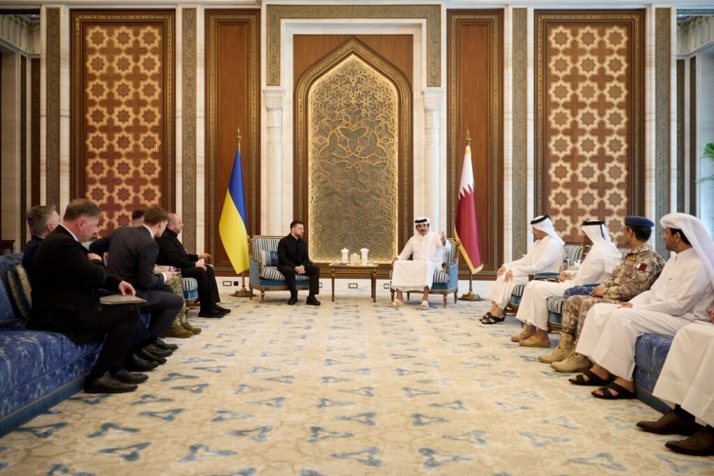 Diesel shortage in Ukraine: Zelensky negotiates with Middle Eastern countries about fuel