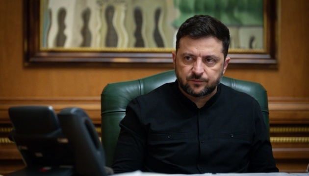 Зеленський оголосив режим тиші з 6 травня і відповів на заяви Кремля