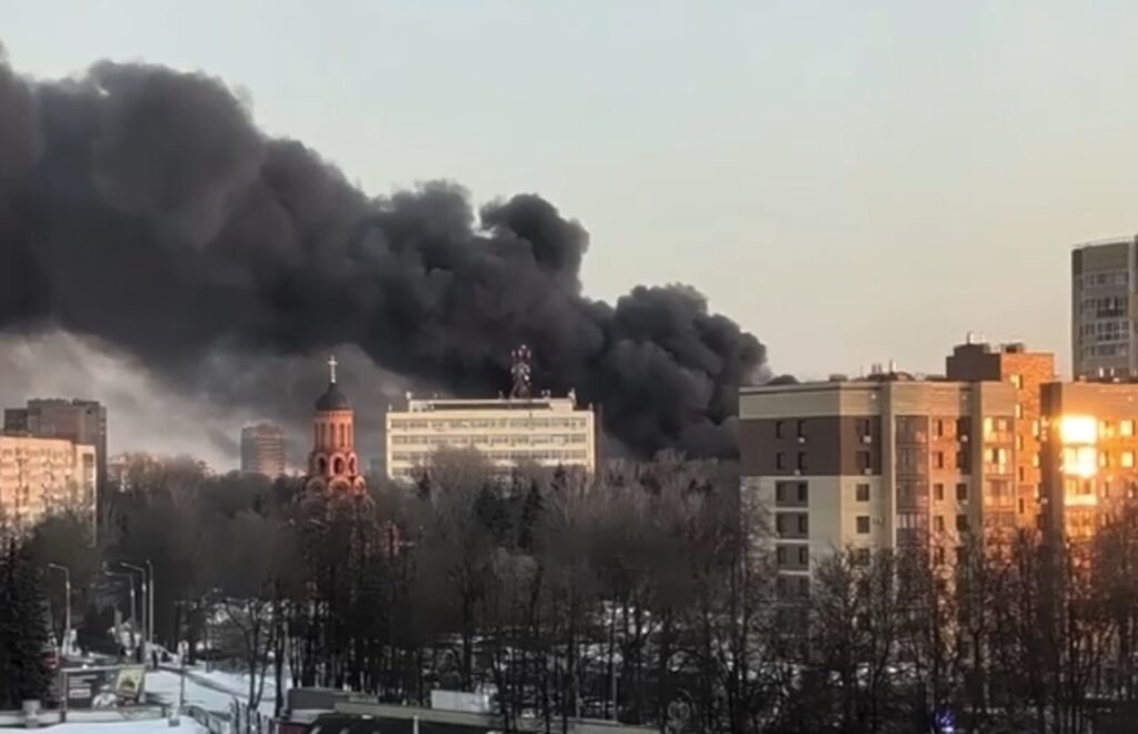 Зеленський підтвердив удар по заводу “Кремній” у Брянську