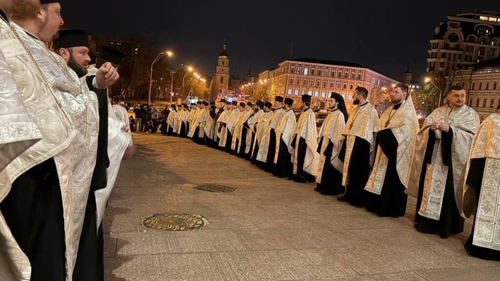 In Kyiv, they say goodbye to Patriarch Filaret at St. Michael’s Cathedral