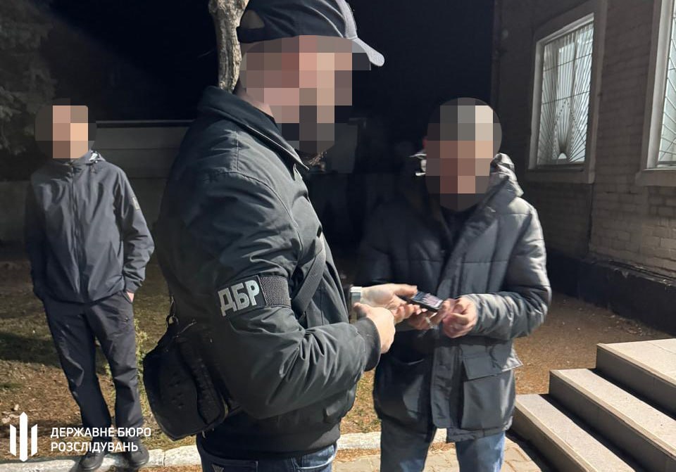 Побили та зламали руку: на Волині посадовець ТЦК намагався силоміць мобілізували 60-річного рибалку