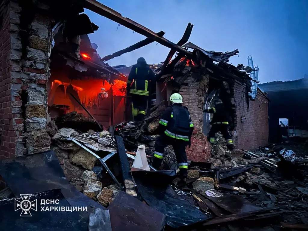 Russian troops attacked a residential area in the Kharkiv region: there are wounded