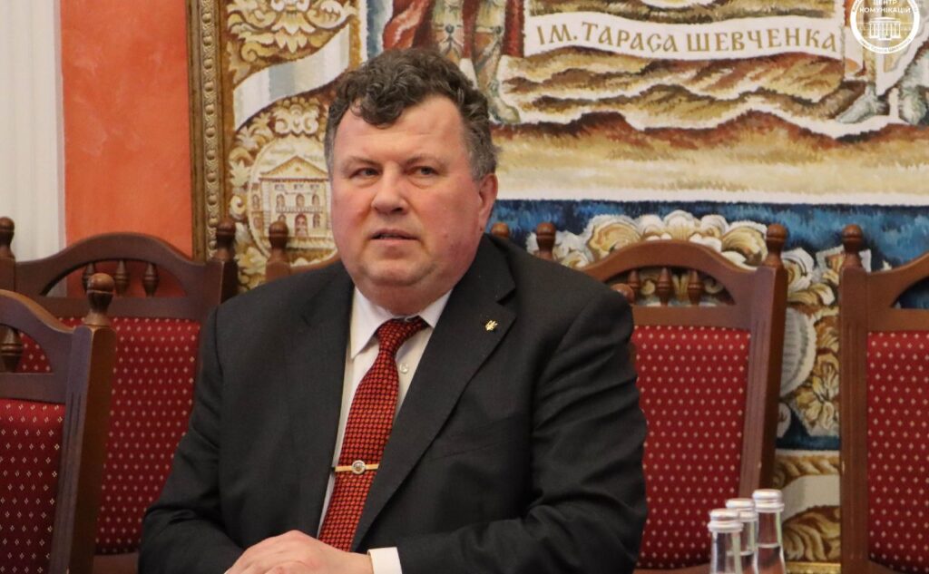Владимира Бугрова уволили с должности ректора КНУ им. Шевченко