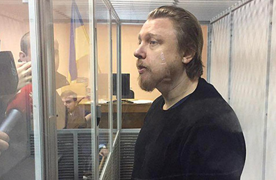 “Тітушки Петрова”: як влада використовує спадщину Януковича