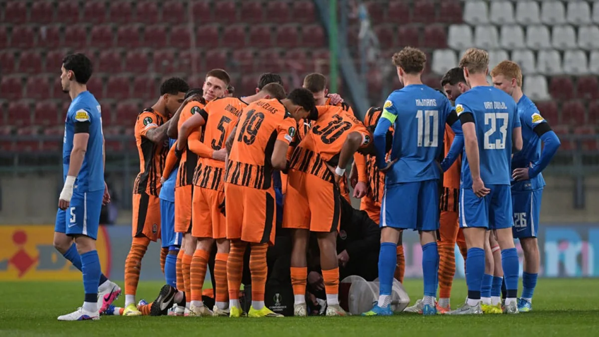 На шляху до півфіналу: прогноз та анонс матчу АЗ – Шахтар