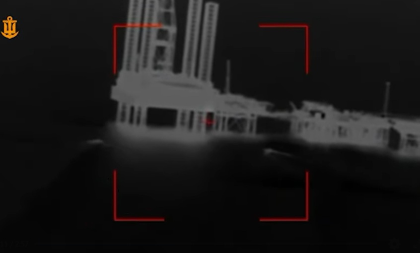 З’явилося відео удару “Нептунами” по “Сивашу” в Чорному морі