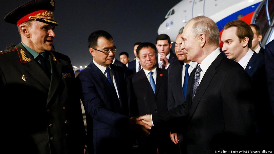 Путін прибув до Китаю на зустріч із Сі Цзіньпіном