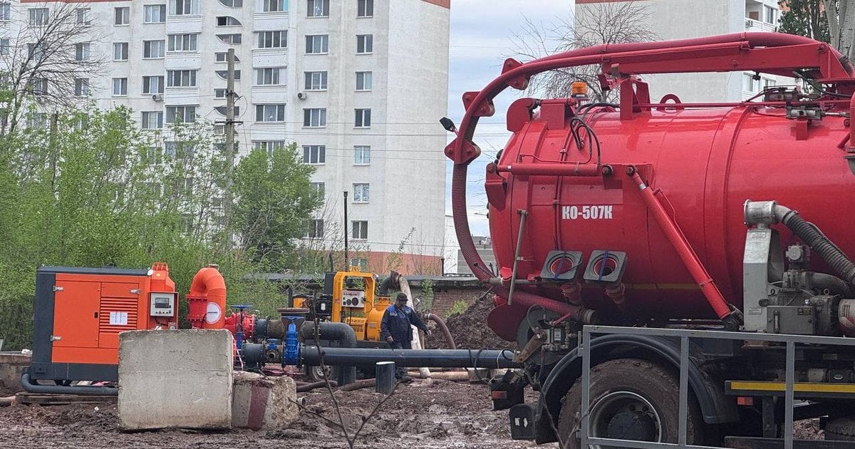 Фекальний апокаліпсис: російський Енгельс затопило нечистотами через прорив каналізації