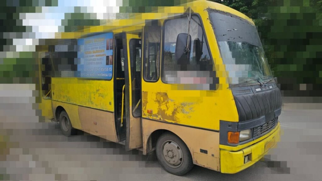 Росіяни атакували маршрутку у Херсоні: загинув чоловік