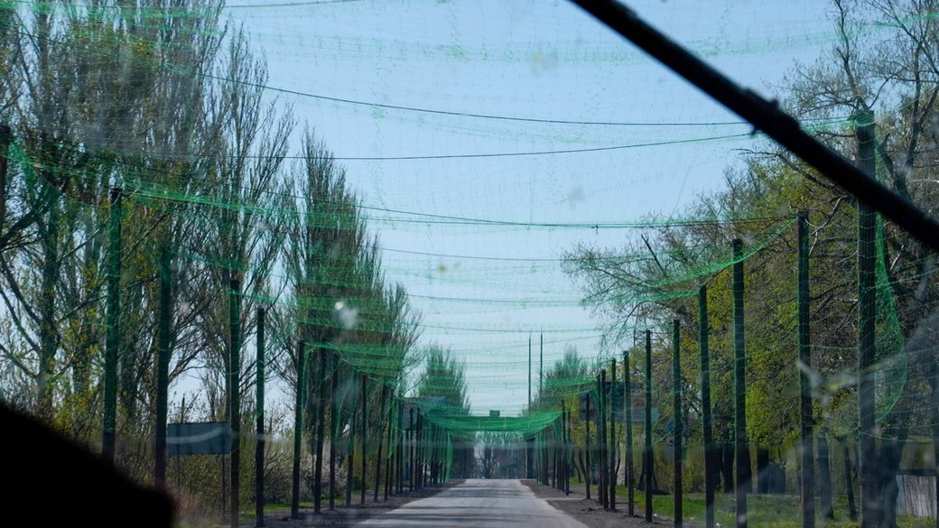 Волинь зміцнює оборону: над дорогами встановлять а