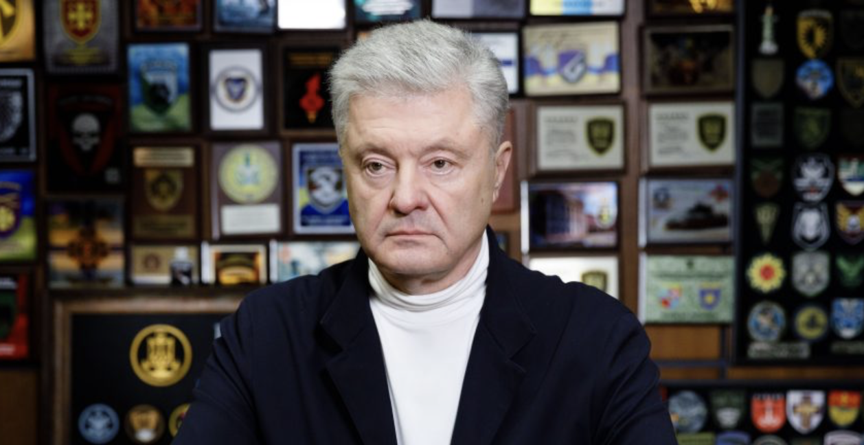 Порошенко звернувся до українців: мир можливий, якщо ми будемо зібрані і використаємо шанс притиснути Путіна