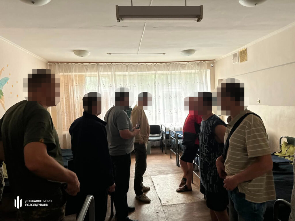 Перелом ребер и 18 дней без связи: ГБР проверяет ТЦК в Николаевской области