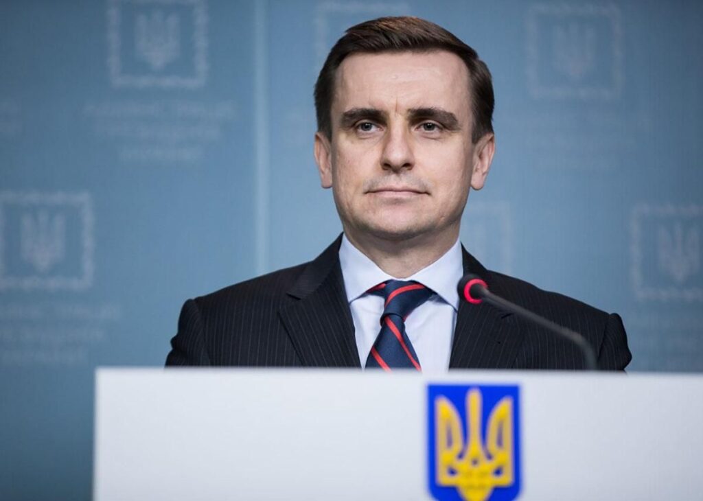 «Дипломатия дронов» действительно заставляет Россию задуматься над необходимостью сесть за стол переговоров»: Константин Елисеев