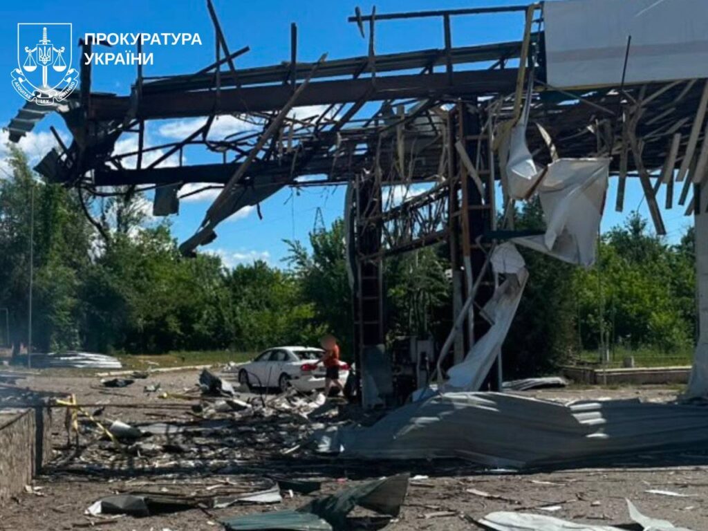Росія почала активно атакувати прифронтові АЗС: чи є загроза дефіциту пального