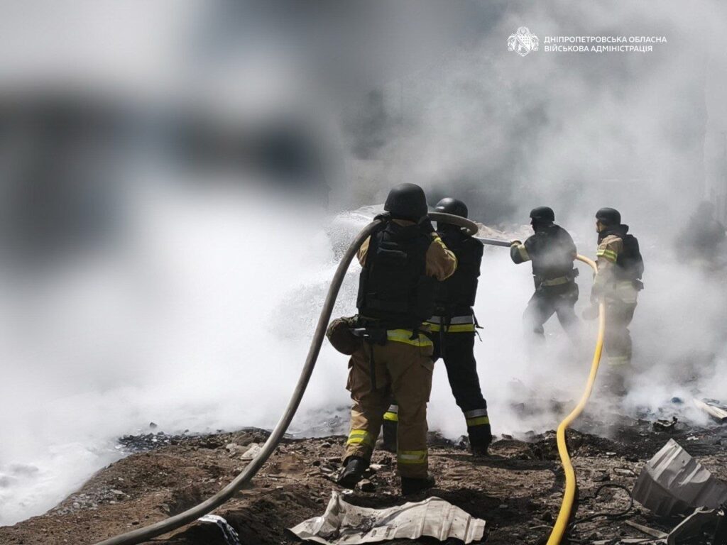 Армия РФ атаковала Павлоград: погибли три человека, еще 19 – ранены