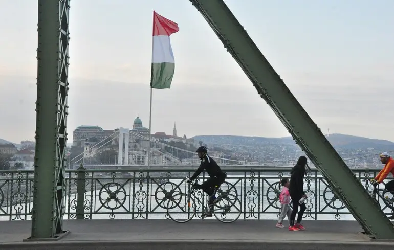 Hungarian secret services operated in the EU through diplomats in Brussels — investigation