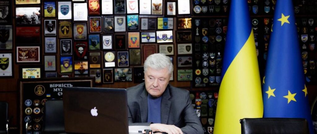 Порошенко обговорив з президентом ЄНП санкції проти РФ та ракети до Patriot