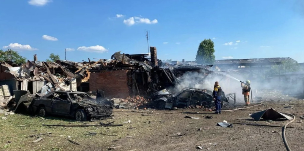 Russia struck Kharkiv with KABs: two dead, including a 15-year-old boy