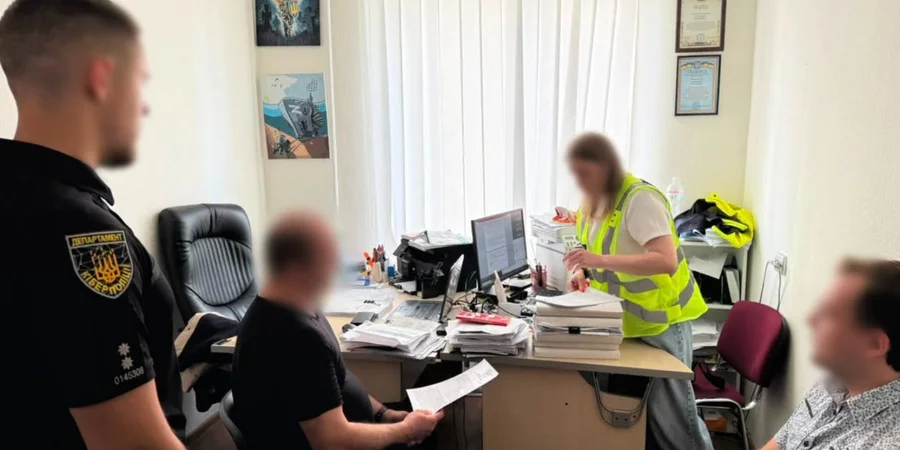 У Києві батька підозрюють у розбещенні 3-річної доньки: суд відпустив його під заставу