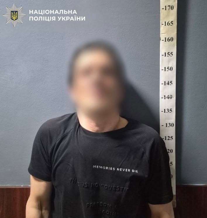 6a70385607091421382111 У Києві військовий у СЗЧ зарізав сусіда по хостелу: деталі інциденту