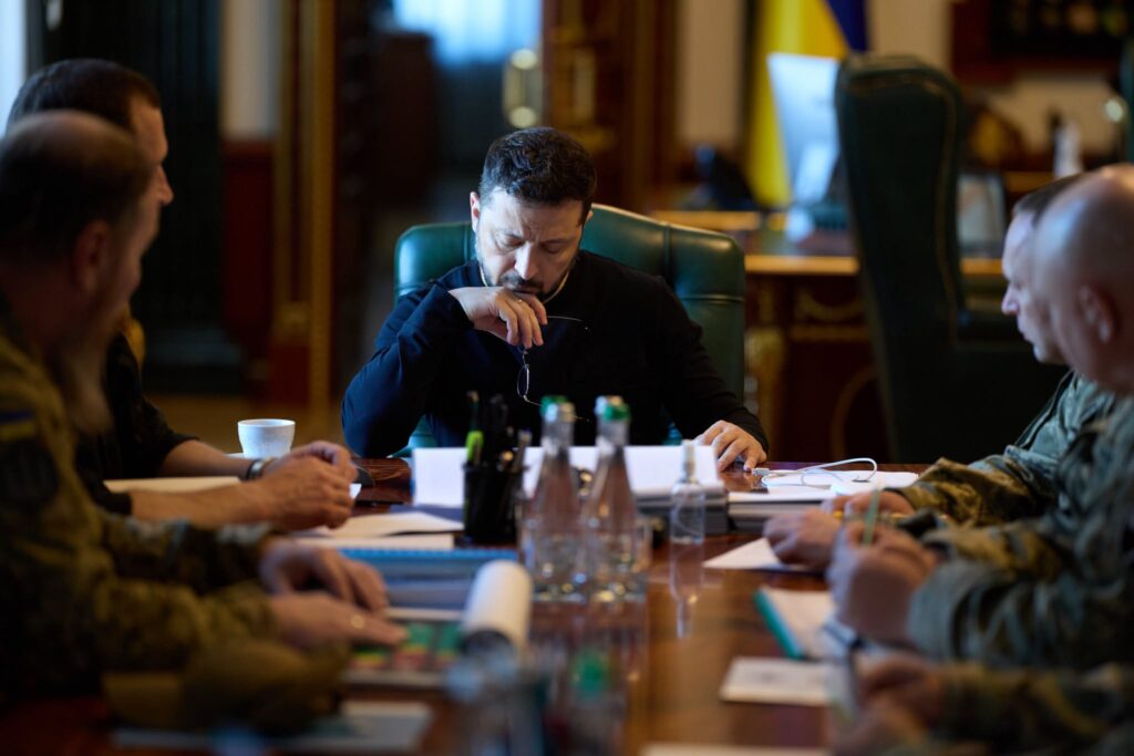 Зеленський анонсував кадрові зміни у війську: деталі