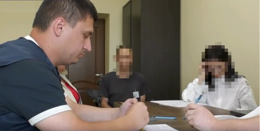 Розстріляв полоненого командира ЗСУ: російському штурмовику оголосили підозру