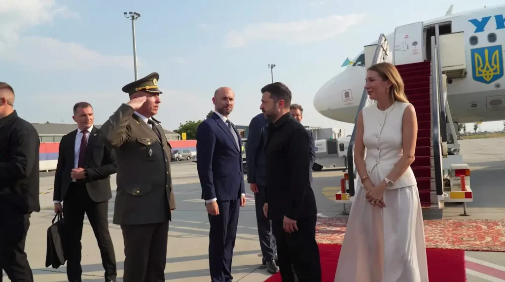 Зеленський вперше прибув до Сербії: головні цілі візиту