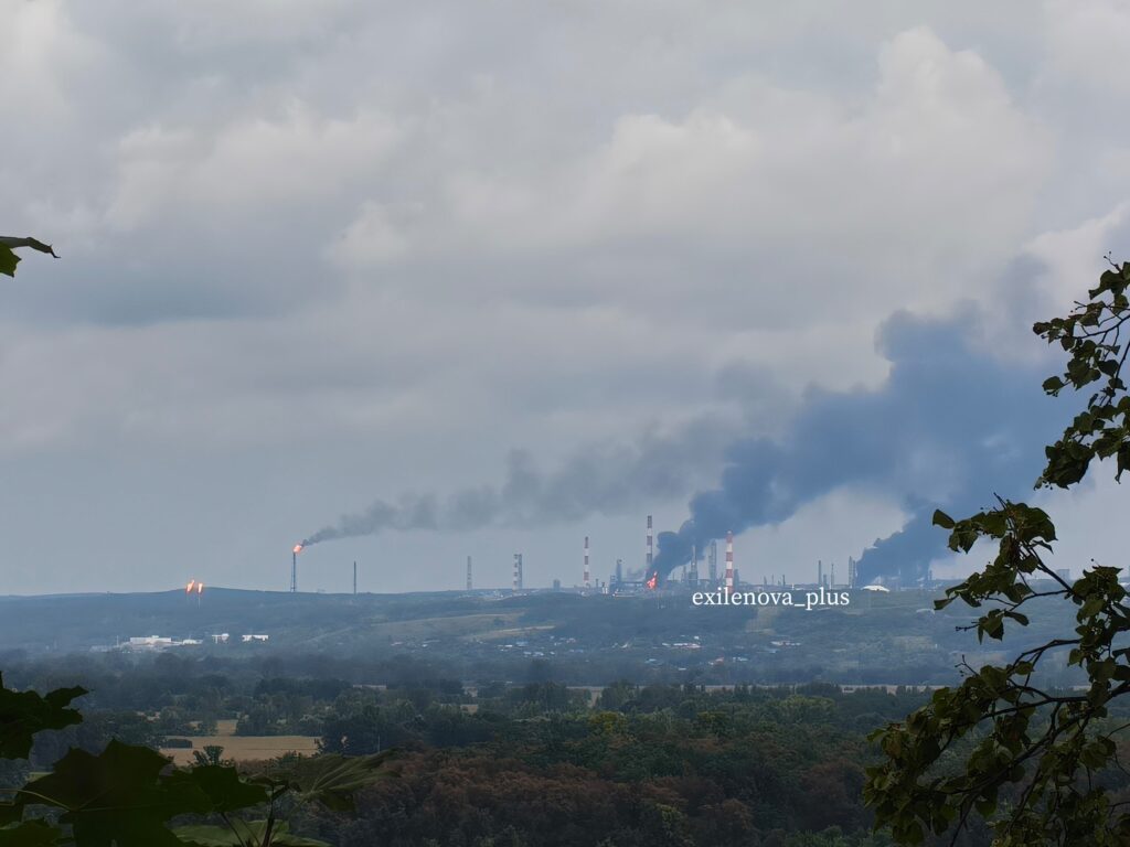 Ukrainian Defense Forces Strike Enemy Targets – Ufa Oil Refinery on Fire
