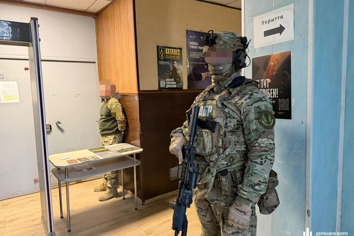 Били, погрожували зброєю та стріляли: у Харкові судитимуть шістьох військових ТЦК