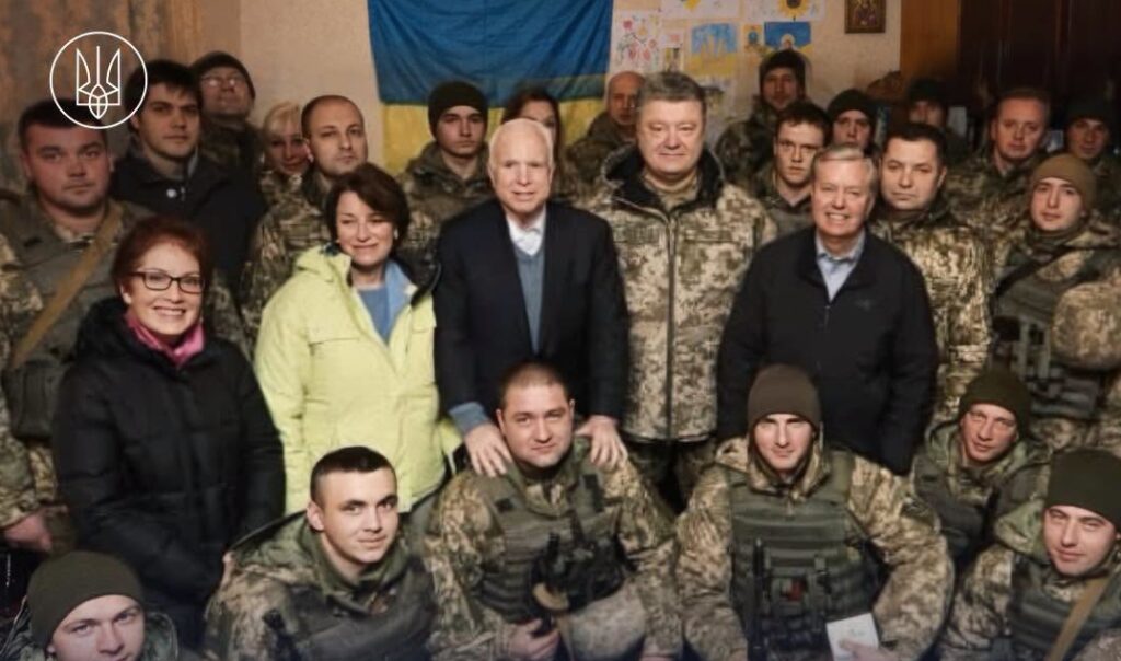 Важное решение: Порошенко приветствовал принятие Конгрессом США санкций против РФ