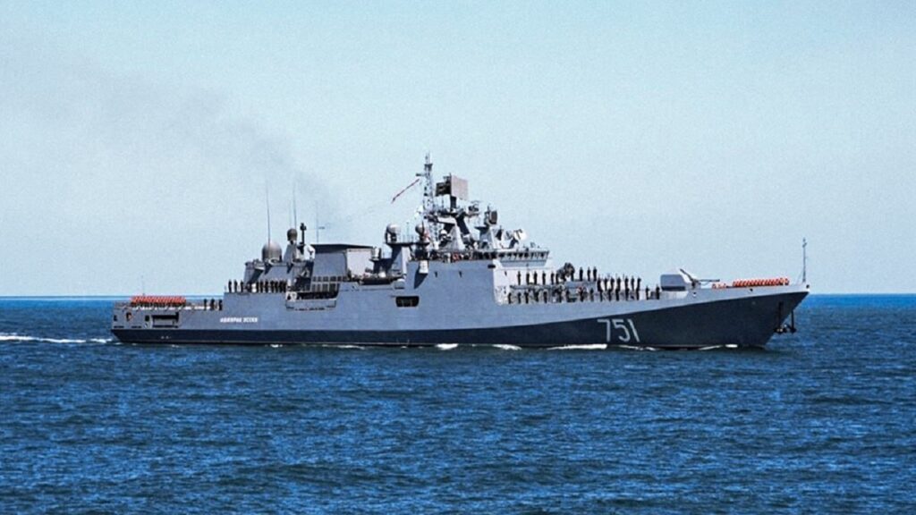 ВМС уразили російський фрегат “Адмірал Ессен” у Новоросійську