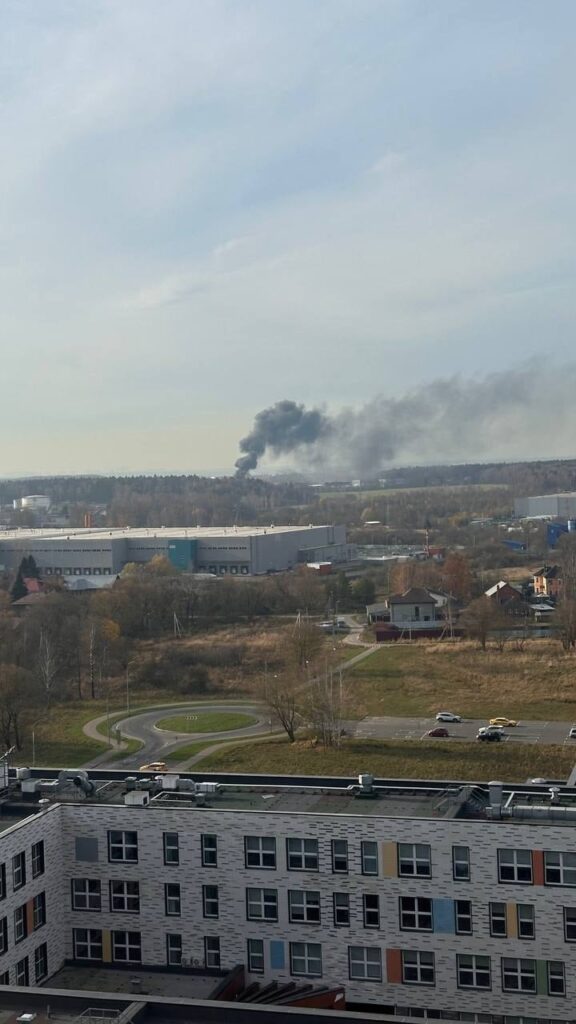 In Moscow, an oil refinery near Sheremetyevo Airport caught fire after a drone attack: details