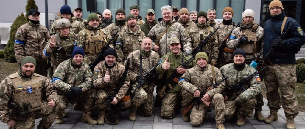 Poroshenko: Teroborona are people who, without hesitation, stood up for Ukraine’s defense