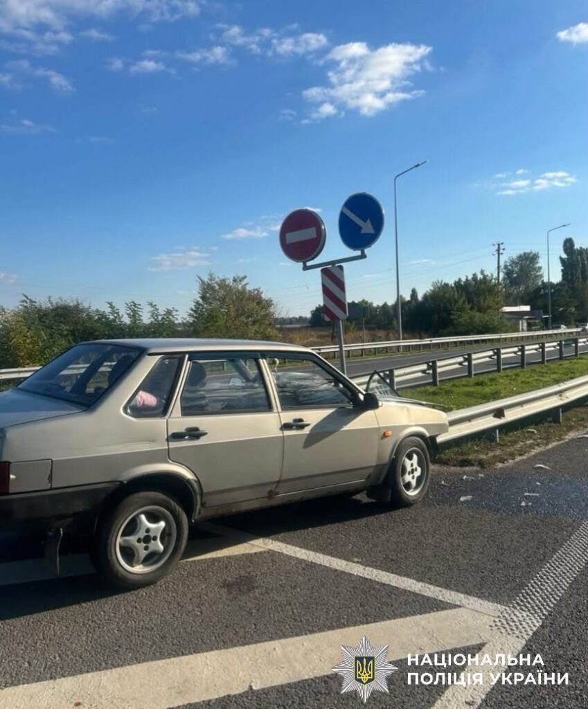 In the Kyiv region, a drunk driver crashed into a crash barrier: a child was injured